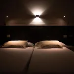호텔 Olmos 2*