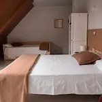 Olmos 호텔 2*