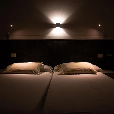Hotel Olmos 2*