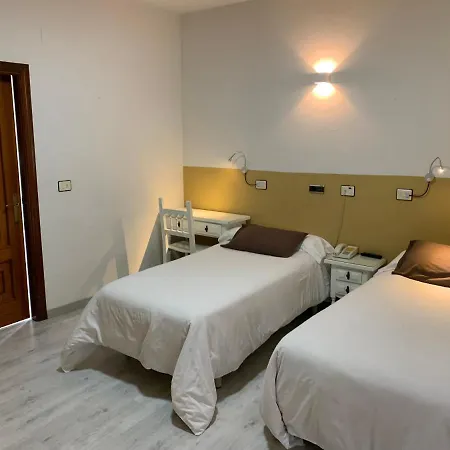 Olmos Hotel