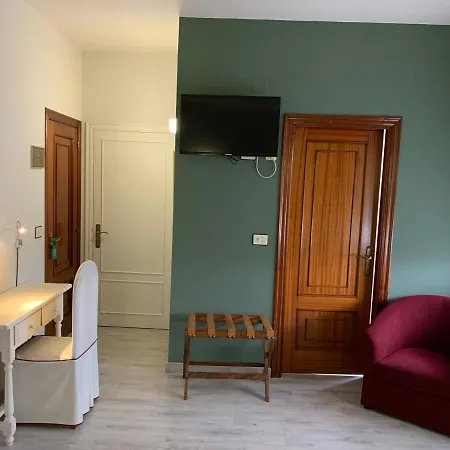Hotel Olmos