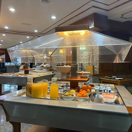 Hotel Olmos