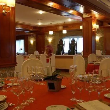 Hotel Olmos