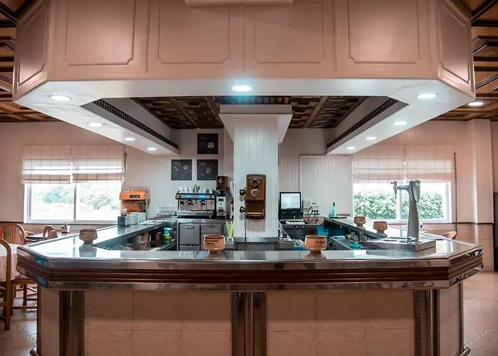 奥尔莫斯酒店 酒店 2*