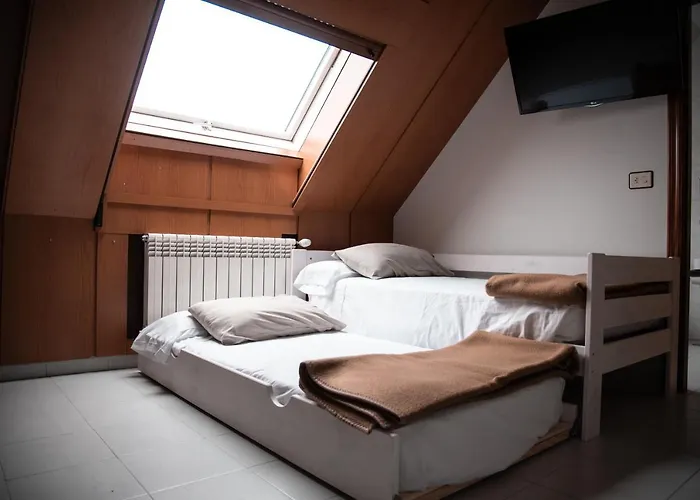 奥尔莫斯酒店 酒店 2*