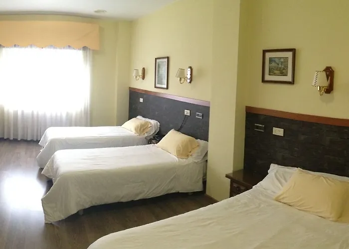 酒店 奥尔莫斯酒店 2*